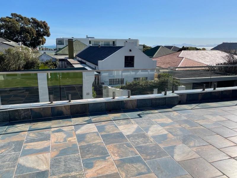 6 Bedroom Property for Sale in Gordons Bay Western Cape